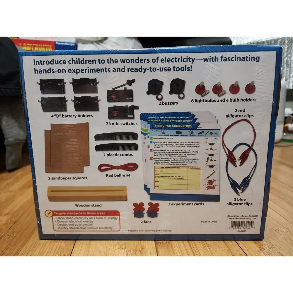 LakeShore Learning Electricity Circuits Physical Science Lab Kit STEM New SEALED